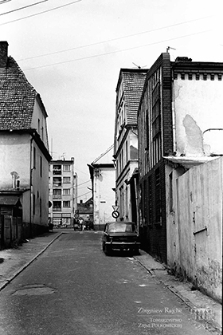 Ulica Sienkiewicza : pierzeja wschodnia rynku