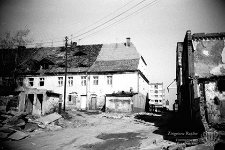 Ulica Sienkiewicza : widok na pierzeję wschodnią rynku