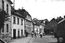 Plac Wolności : widok z ulicy Zachodniej w kierunku ulicy Targowej