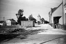 Ulica Pocztowa : widok na kościół pw. św. Michała Archanioła