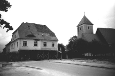 Ulica Górna : dom na rogu skrzyżowania Górnej z ulicą Gdańską od strony rynku