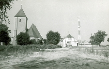 Kości&oacute;ł pw. św. Michała Archanioła : widok od ulicy G&oacute;rnej