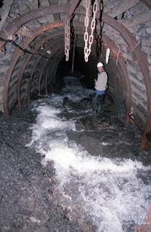 Zakłady Górnicze „Konrad” w Iwinach : Aquakonrad