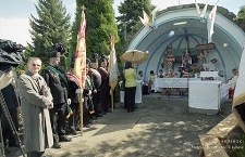 Zakłady G&oacute;rnicze &bdquo;Konrad&rdquo; w Iwinach : ostatnia msza przed likwidacją i zatopieniem kopalni