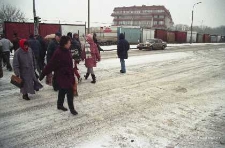 Targowisko miejskie od ulicy Sikorskiego