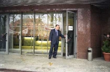 Manifestacja górników pod biurem zarządu KGHM