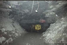 Zakłady Górnicze „Lubin” : praca górników w czasie jednej zmiany