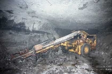 Zakłady Górnicze „Lubin” : praca górników w czasie jednej zmiany
