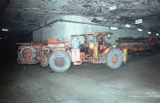 Zakłady Górnicze „Lubin” : praca górników w czasie jednej zmiany