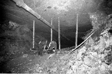 Zakłady Górnicze „Lubin” : wiertnica górnicza i prace na przodku